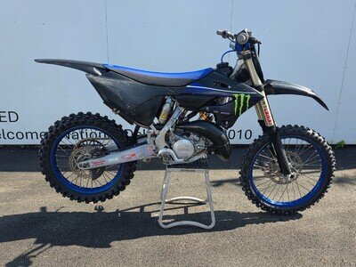 Yamaha yz125 Monster edition. motocross bike