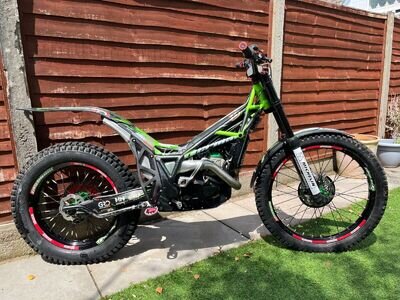 2021 Vertigo works 250 cc Trials Bike 2 stroke road reg vertical 2021 Vertigo works 250 cc Trials Bike 2 stroke road reg vertical
