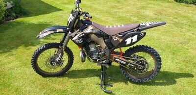 HONDA CR 250 CR250R - ONE OFF SPECIAL. L@@K HONDA CR 250 CR250R - ONE OFF SPECIAL. L@@K