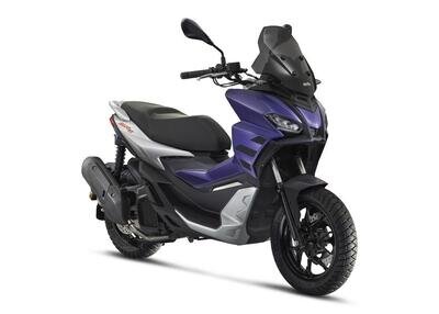 Aprilia SR GT 125 2024 MODEL IN STOCK NOW SAVING £250 Aprilia SR GT 125 2024 MODEL IN STOCK NOW SAVING £250