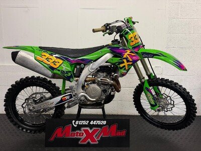 2022 Kawasaki KXF 450 electric start motocross bike with warranty