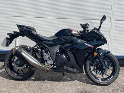 Suzuki GSX 250 R Suzuki GSX 250 R
