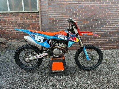 KTM 250 SXF 2017 - Clean bike