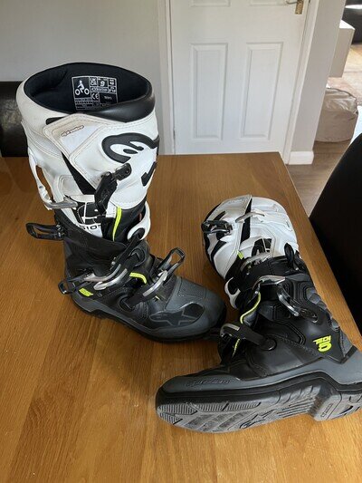 Alpinestars 2026 Tech 5 Motocross Boots Black Dark Grey MX ATV Enduro Quad