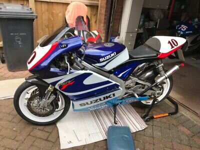 suzuki rgv250 vj22 Motorcycle suzuki rgv250 vj22 Motorcycle