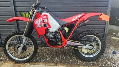 Honda Crm 250 1989 MD24 MK1 enduro Honda Crm 250 1989 MD24 MK1 enduro