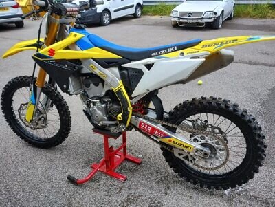 2020 Suzuki RMZ250 RMZ 250 MX Motocross Bike One Owner Low Hours 2020 Suzuki RMZ250 RMZ 250 MX Motocross Bike One Owner Low Hours