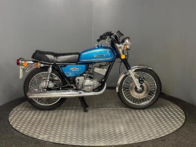 Suzuki GT 250 1967 with 10,381 miles Suzuki GT 250 1967 with 10,381 miles