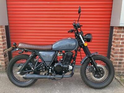 MUTT MONGREL 250 HILTS, 2,500 MILES, SUPERB THROUGHOUT MUTT MONGREL 250 HILTS, 2,500 MILES, SUPERB THROUGHOUT