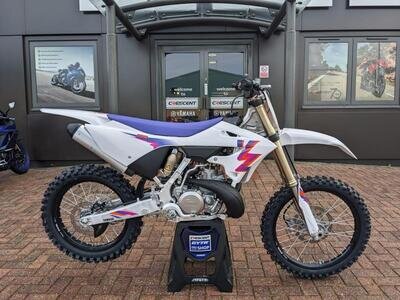 YAMAHA YZ250LC 2024 50TH ANNIVERSARY EDITION - IN STOCK NOW YAMAHA YZ250LC 2024 50TH ANNIVERSARY EDITION - IN STOCK NOW