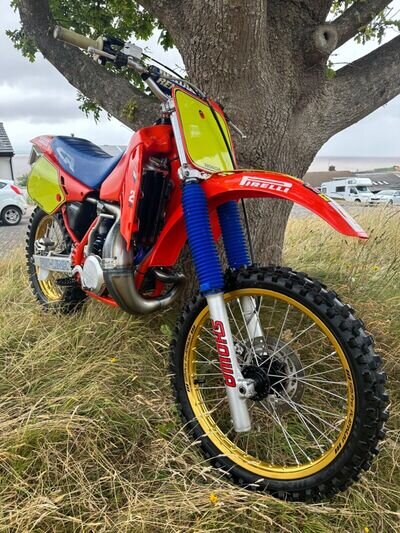 honda cr250 1987. Immaculate bike. honda cr250 1987. Immaculate bike.