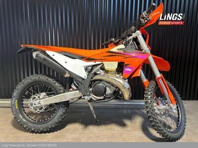 0001 KTM 250 EXC 2024 Petrol orange Manual 0001 KTM 250 EXC 2024 Petrol orange Manual