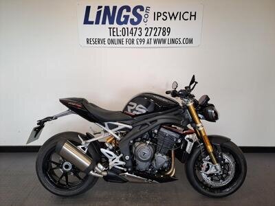 2024 Triumph Speed Triple 1200 RS - Demo Ready To Ride! Petrol black Manual 2024 Triumph Speed Triple 1200 RS - Demo Ready To Ride! Petrol black Manual