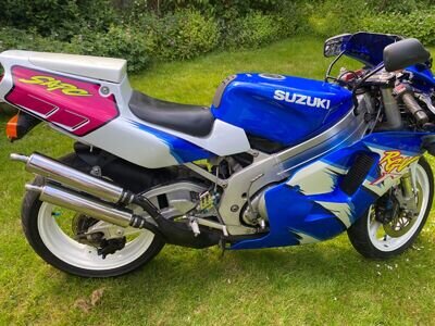 Suzuki Rgv 250 Suzuki Rgv 250