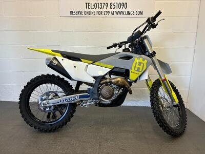 2023 Husqvarna FC250 2023 - Only 26 Hours! Petrol white Manual 2023 Husqvarna FC250 2023 - Only 26 Hours! Petrol white Manual