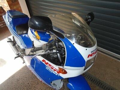 HONDA NSR250 MC16 1988 RESTORATION PROJECT HONDA NSR250 MC16 1988 RESTORATION PROJECT