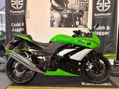 KAWASAKI NINJA 250R KAWASAKI NINJA 250R