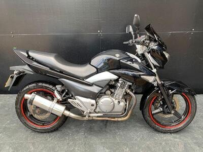 SUZUKI GW 250 L3 INAZUMA HPI CLEAR A2 LICENCE AND ULEZ COMPLIANT PROJECT BIKE SUZUKI GW 250 L3 INAZUMA HPI CLEAR A2 LICENCE AND ULEZ COMPLIANT PROJECT BIKE