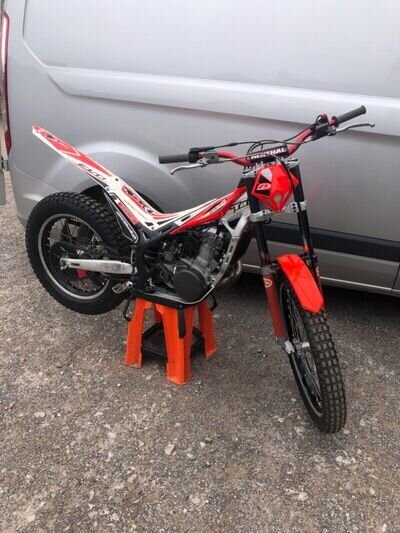 2010 BETA EVO Factory 250cc 2 stroke 2010 BETA EVO Factory 250cc 2 stroke