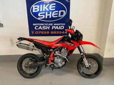 Honda CRF Honda crf250m supermoto 2014 9k miles Mot April 2025 Full history Honda CRF Honda crf250m supermoto 2014 9k miles Mot April 2025 Full history