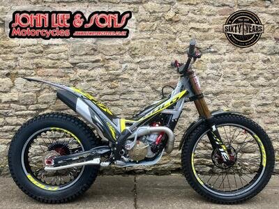 TRS ONE-RR Gold Edition 250cc E-Start, NEW 2024 Model, In Stock, ONE Bike Only TRS ONE-RR Gold Edition 250cc E-Start, NEW 2024 Model, In Stock, ONE Bike Only