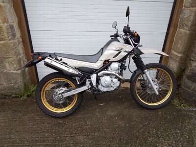 2014/64 YAMAHA SEROW XT250 BLACK & BEIGE WITH 3,355 MILES FUEL INJECTION MODEL. 2014/64 YAMAHA SEROW XT250 BLACK & BEIGE WITH 3,355 MILES FUEL INJECTION MODEL.