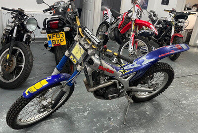 2004 Beta Rev-3 250 Trials Bike. New tyres 2004 Beta Rev-3 250 Trials Bike. New tyres