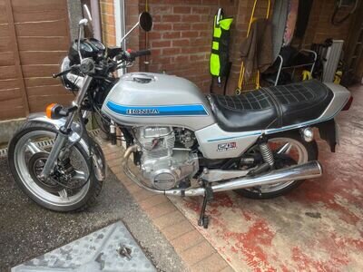 HONDA CB250NDX SUPER DREAM, 1980 TAX & MOT EXEMPT. HONDA CB250NDX SUPER DREAM, 1980 TAX & MOT EXEMPT.