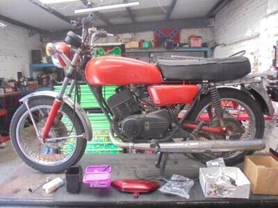 YAMAHA RD 250 P/X WELCOME ONE OR MORE BIKES, FREE LOCAL DELIVERY YAMAHA RD 250 P/X WELCOME ONE OR MORE BIKES, FREE LOCAL DELIVERY