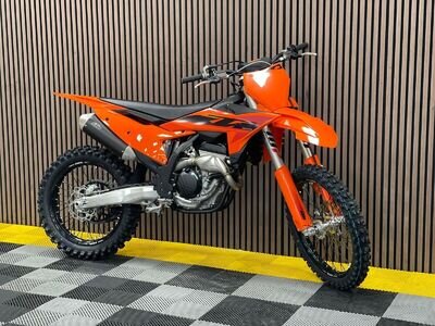 Ktm 250 SXF 2025 Model 0 Hours 4-Stoke Motorcross Mx Dirt Bike Ktm 250 SXF 2025 Model 0 Hours 4-Stoke Motorcross Mx Dirt Bike