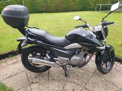 suzuki gw inazuma 250cc L3 A2 licence suzuki gw inazuma 250cc L3 A2 licence