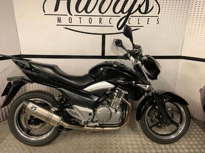 Suzuki GW 250 Inazuma 2013 , great commuter motorcycle Suzuki GW 250 Inazuma 2013 , great commuter motorcycle