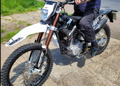 2023 KURZ FS250 ENDURO BIKE 750 MILES DELIVERY, COMPETE CRF250L CRF300 KLX250 XR 2023 KURZ FS250 ENDURO BIKE 750 MILES DELIVERY, COMPETE CRF250L CRF300 KLX250 XR