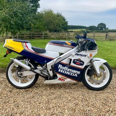 HONDA NSR250 MC18 2 stroke Motorcycle barn find motorbike 250cc Vintage Project HONDA NSR250 MC18 2 stroke Motorcycle barn find motorbike 250cc Vintage Project