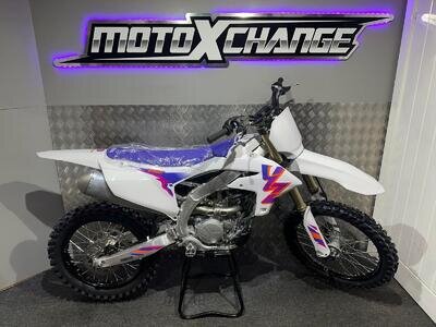2024 YAMAHA YZF 250 ANNIVERSARY EDITION....BRAND NEW....£7295....MOTO X CHANGE 2024 YAMAHA YZF 250 ANNIVERSARY EDITION....BRAND NEW....£7295....MOTO X CHANGE