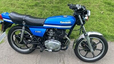 Kawasaki Z250 twin mot ulez exempt free tax Kawasaki Z250 twin mot ulez exempt free tax