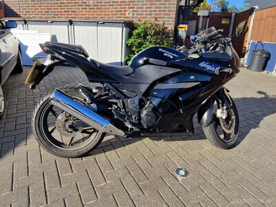 Kawasaki Ninga 250cc New MOT Kawasaki Ninga 250cc New MOT