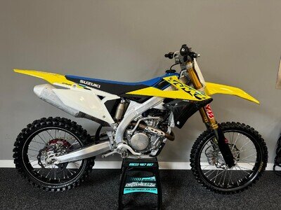 Suzuki RMZ250 2025 L@@K - DIRT Wheelz UK 01633 497007 Suzuki RMZ250 2025 L@@K - DIRT Wheelz UK 01633 497007