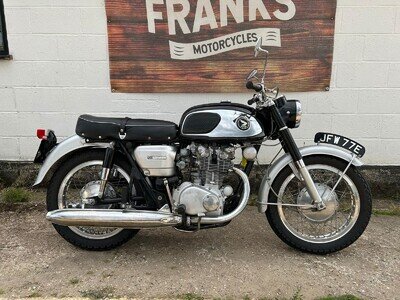 Honda CB450 Black Bomber