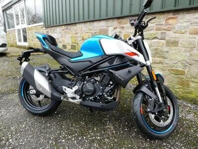 CFMoto 450NK Motorcycle