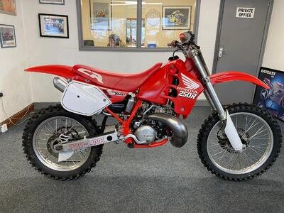 Honda CR250