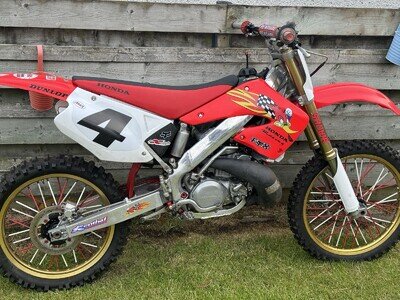 2000 Honda Restored CR250 Motocross Bike Not 2001 CR500