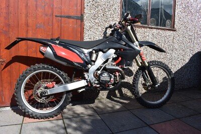 Honda CRF 450 R 2012 Road Registered.