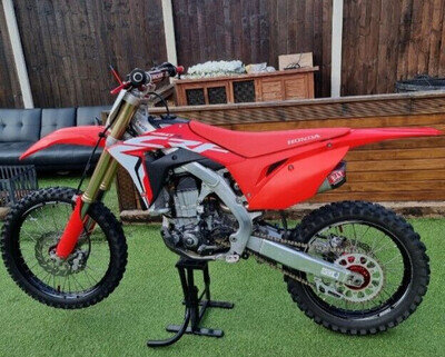 Honda crf 450r, 2017 model electric & kick-start.