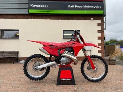 Gas Gas MC 250 2 Stroke 2025 TBI Motocross MX Bike - £1700 SAVING !!! Gas Gas MC 250 2 Stroke 2025 TBI Motocross MX Bike - £1700 SAVING !!!