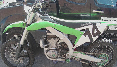 MOTOCROSS KX450F INJECTION 2016. stored for years. MOTOCROSS KX450F INJECTION 2016. stored for years.