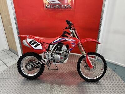 2022 Honda CRF150RB 2022 Honda CRF150RB