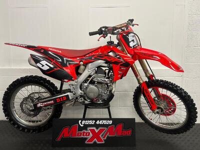 2017 Honda CRF 250 Road Reg with V5 Logbook Motocross bike with warranty 2017 Honda CRF 250 Road Reg with V5 Logbook Motocross bike with warranty