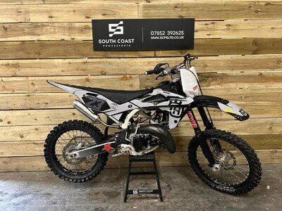 HUSQVARNA CR 125 2011 MOTOCROSS BIKE PART EXCHANGE TO CLEAR HUSQVARNA CR 125 2011 MOTOCROSS BIKE PART EXCHANGE TO CLEAR