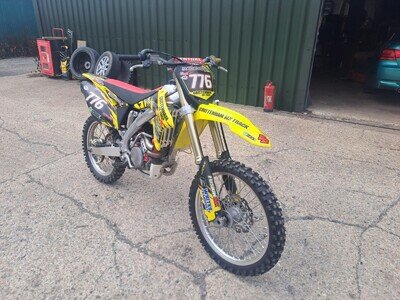 2011 Suzuki RM-Z 250 Motor cross Bike